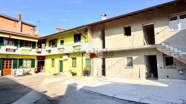 appartamento in vendita a Brignano Gera d'Adda