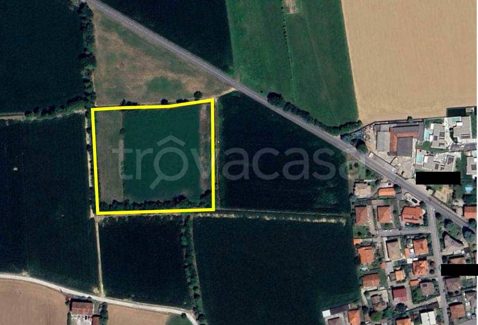 terreno edificabile in vendita a Brignano Gera d'Adda