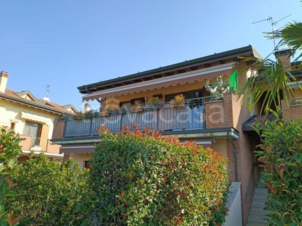 appartamento in vendita a Brignano Gera d'Adda