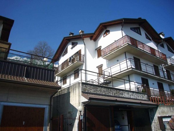 casa indipendente in vendita a Brumano