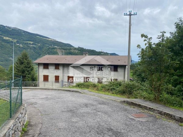 casa indipendente in vendita a Brumano