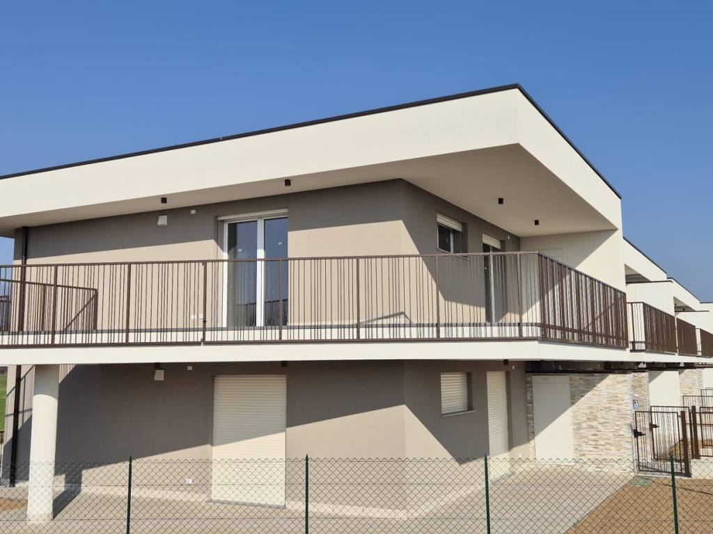 appartamento in vendita a Brusaporto