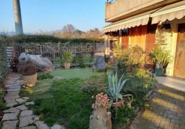 casa indipendente in vendita a Brusaporto