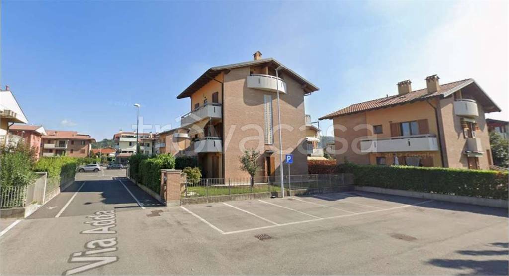 appartamento in vendita a Brusaporto