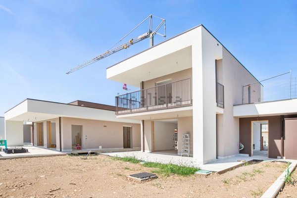 casa indipendente in vendita a Brusaporto