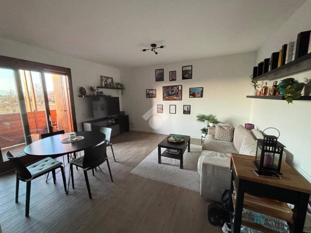 appartamento in vendita a Brusaporto