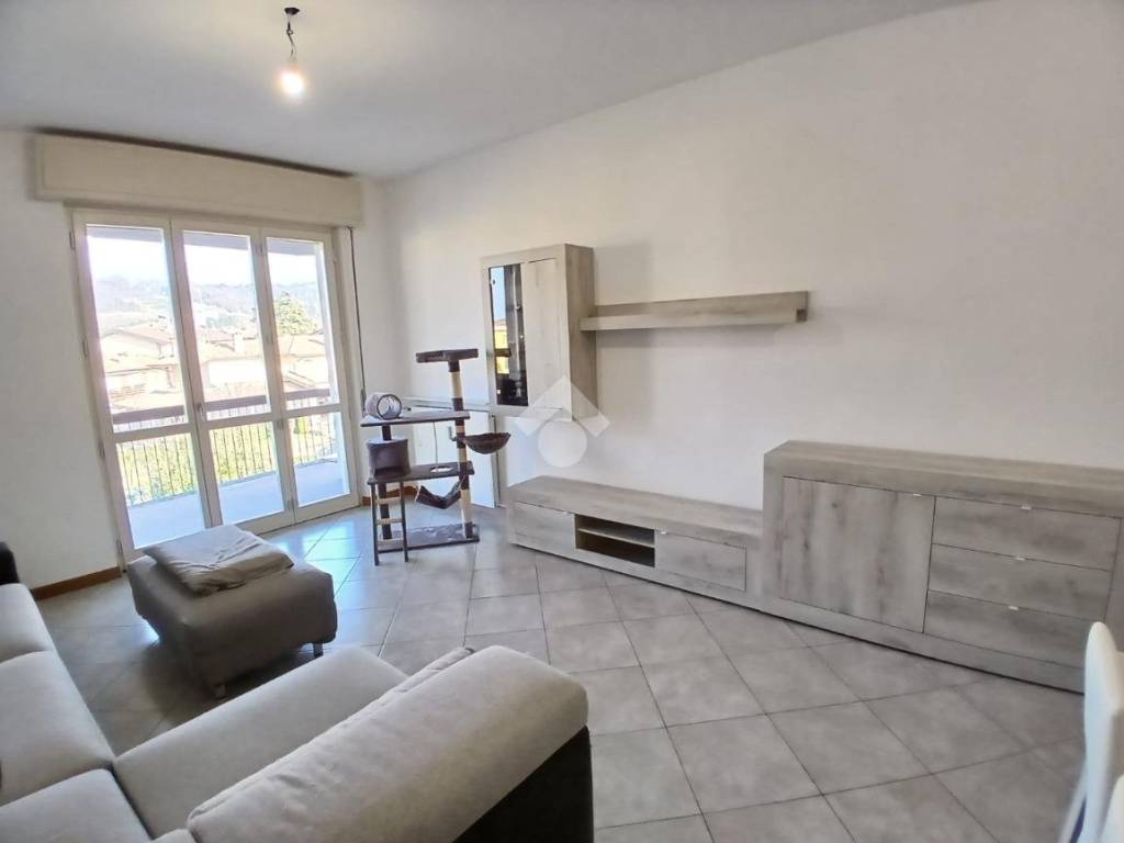 appartamento in vendita a Brusaporto