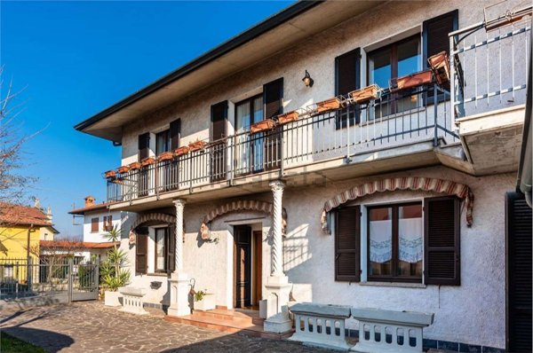 casa indipendente in vendita a Brusaporto