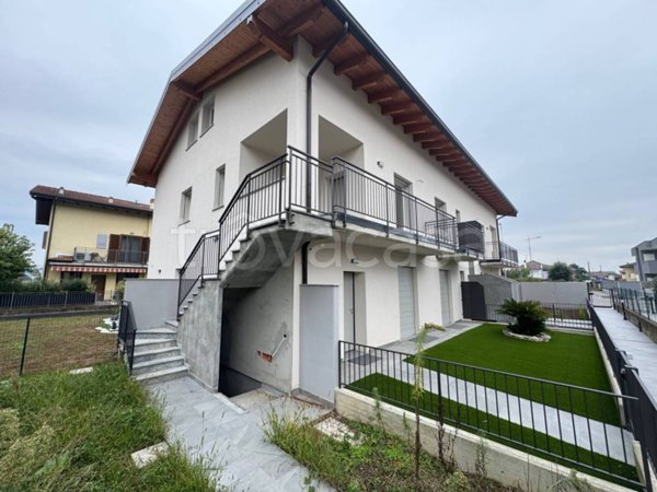 appartamento in vendita a Calcinate