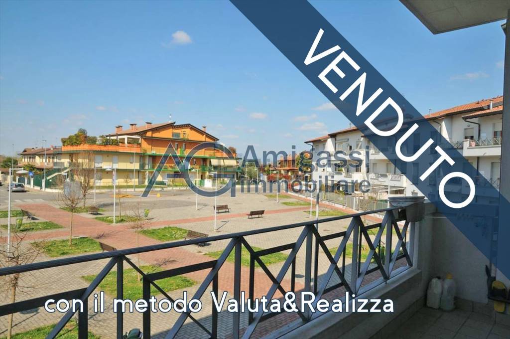 appartamento in vendita a Calcinate