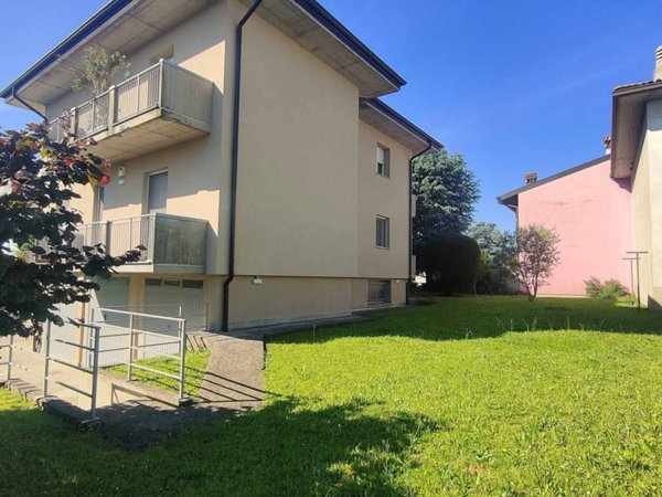 appartamento in vendita a Calcinate