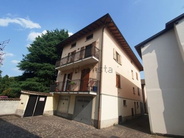 appartamento in vendita a Calcinate