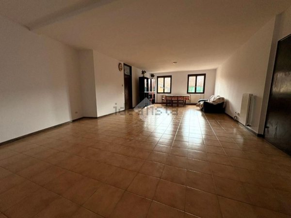 appartamento in vendita a Calcinate