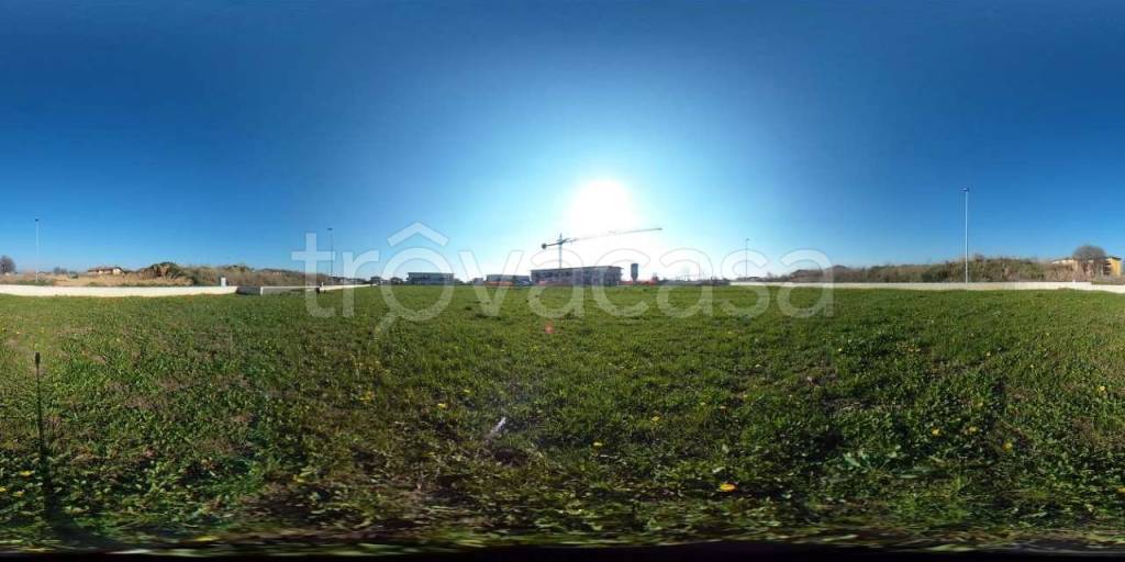 terreno edificabile in vendita a Calcinate