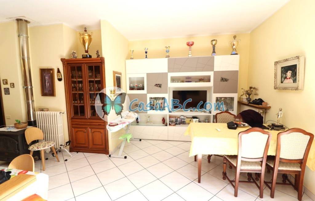 appartamento in vendita a Calcinate