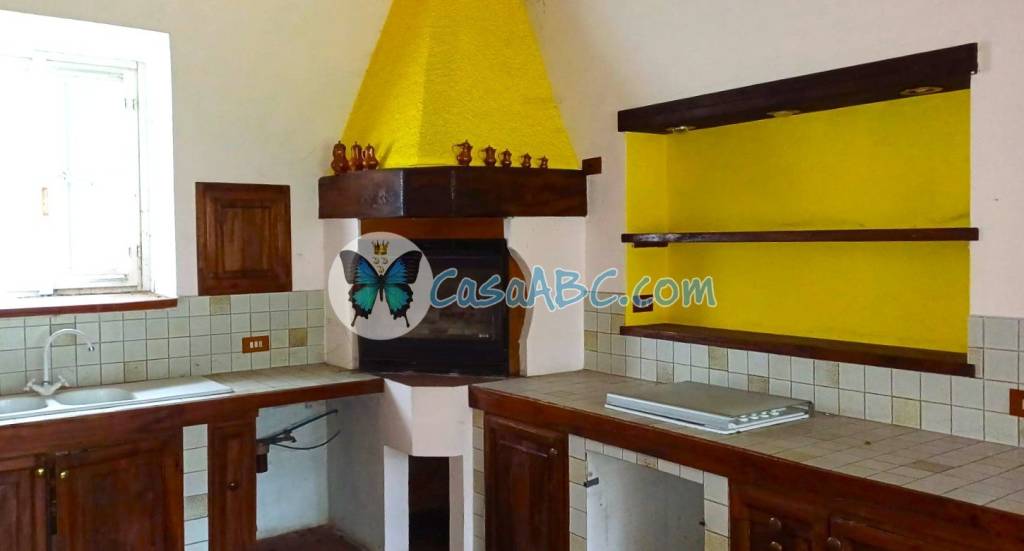 casa indipendente in vendita a Calcinate