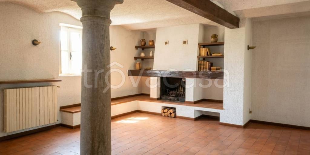 casa indipendente in vendita a Calcinate