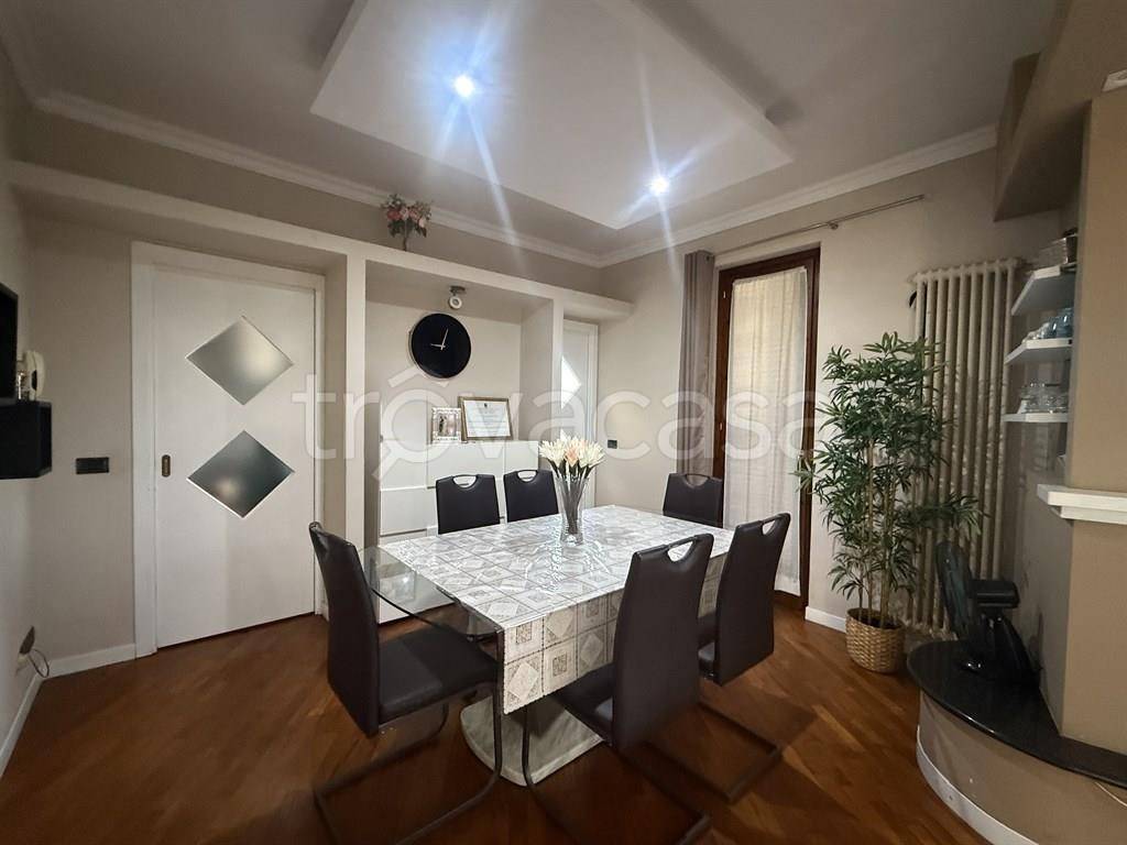 appartamento in vendita a Calcinate