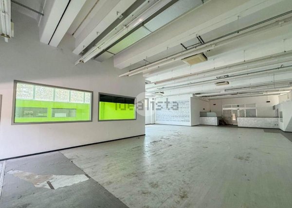 ufficio in vendita a Calcinate