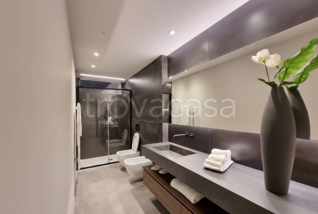 appartamento in vendita a Calcinate