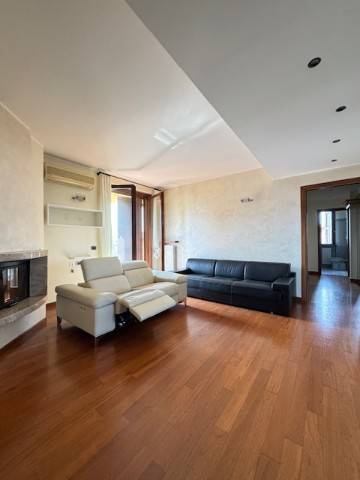 appartamento in vendita a Calcinate