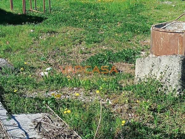 casa indipendente in vendita a Calcinate