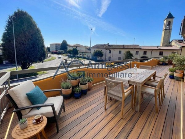 appartamento in vendita a Calcinate