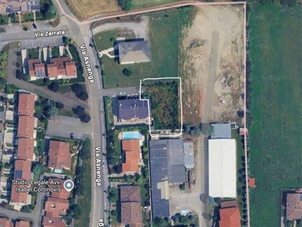 terreno edificabile in vendita a Calcinate