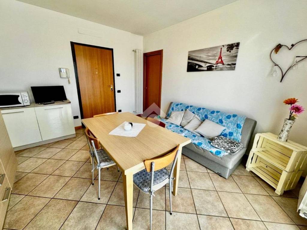 appartamento in vendita a Calcinate