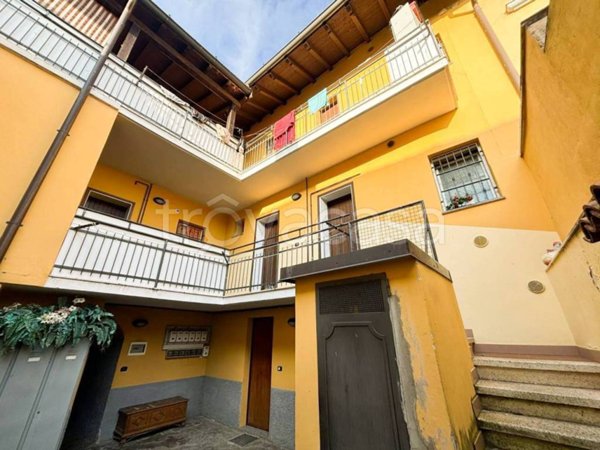 appartamento in vendita a Calcinate