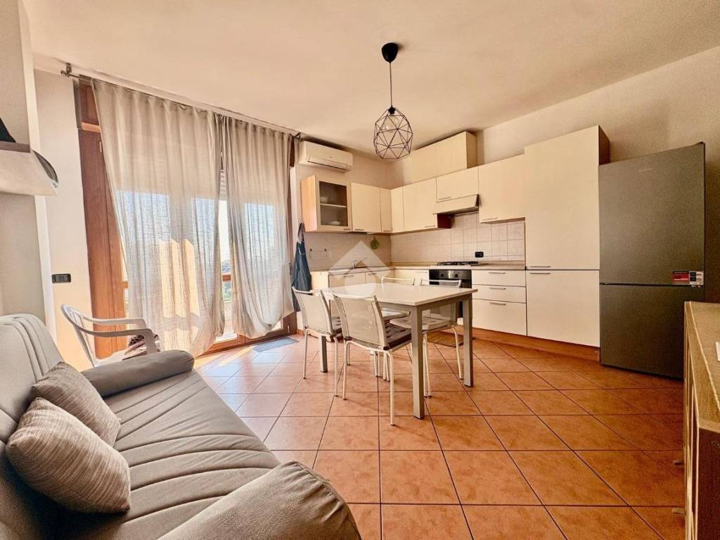 appartamento in vendita a Calcinate