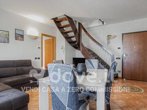 appartamento in vendita a Calcinate