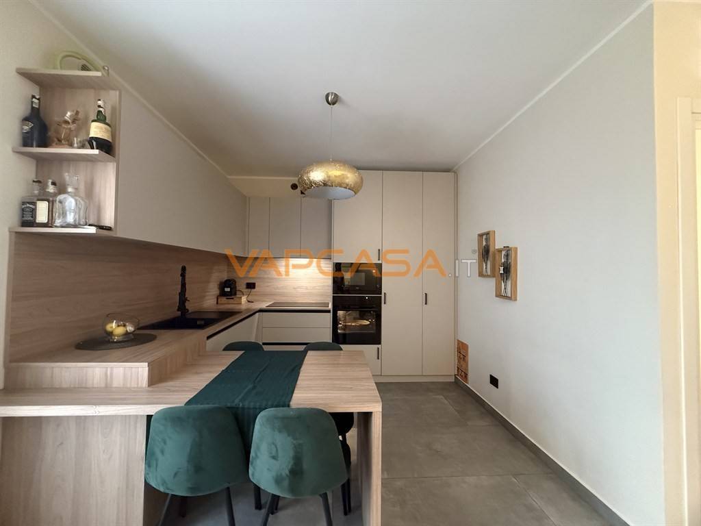 casa indipendente in vendita a Calcinate