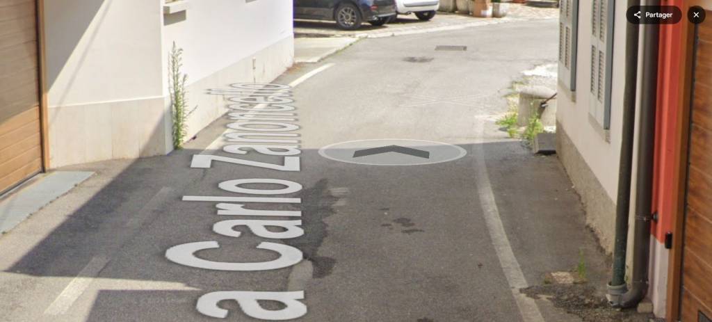 intera palazzina in vendita a Calcio