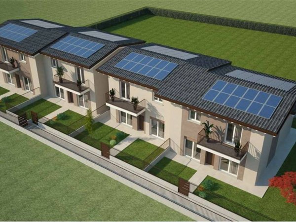 casa indipendente in vendita a Calcio