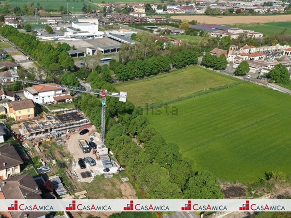 casa indipendente in vendita a Calcio