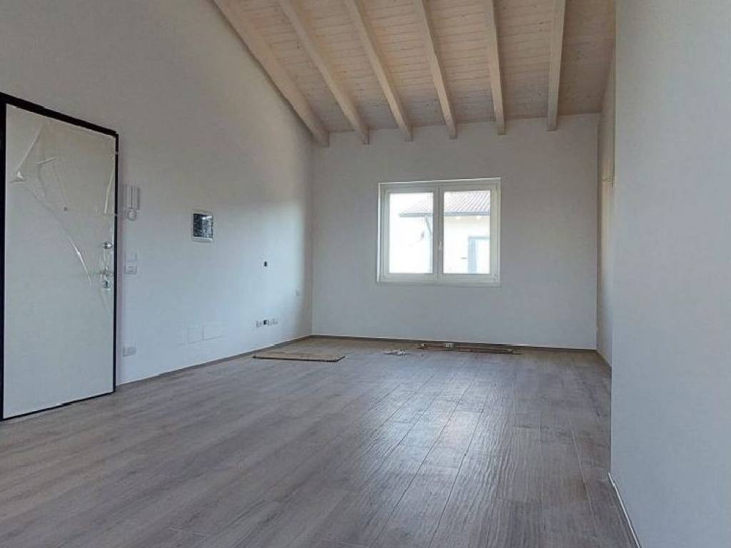 casa indipendente in vendita a Calcio