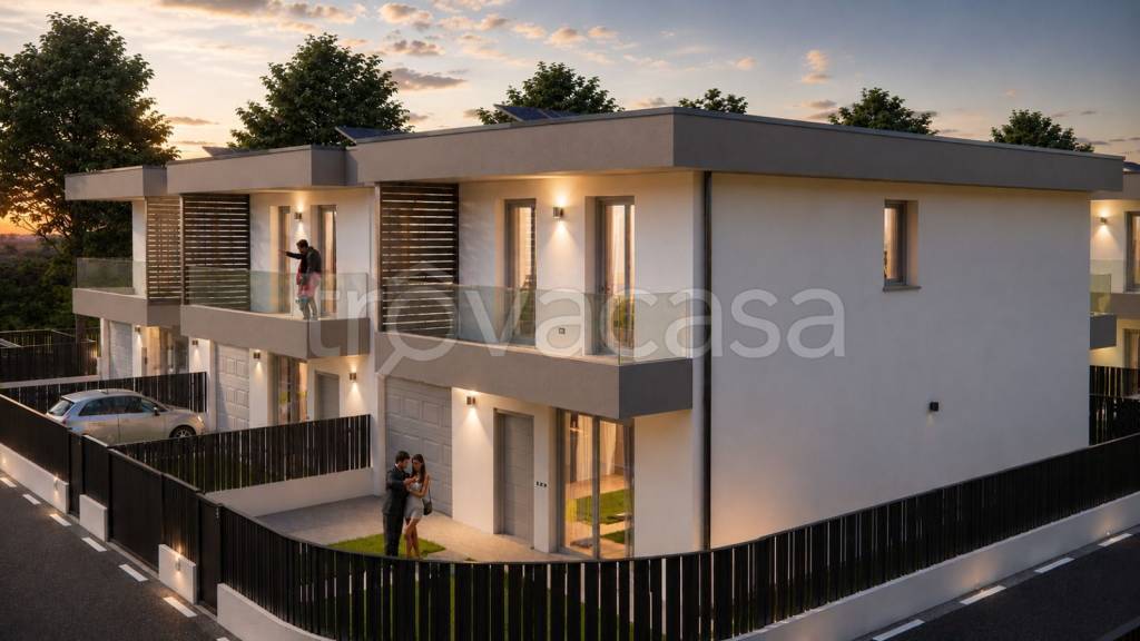 casa indipendente in vendita a Calcio
