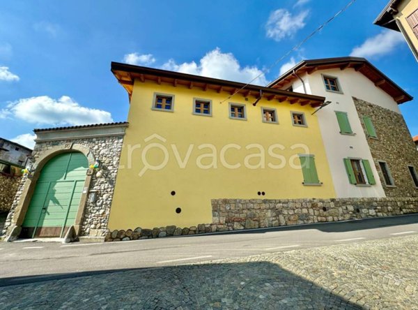 appartamento in vendita a Calusco d'Adda
