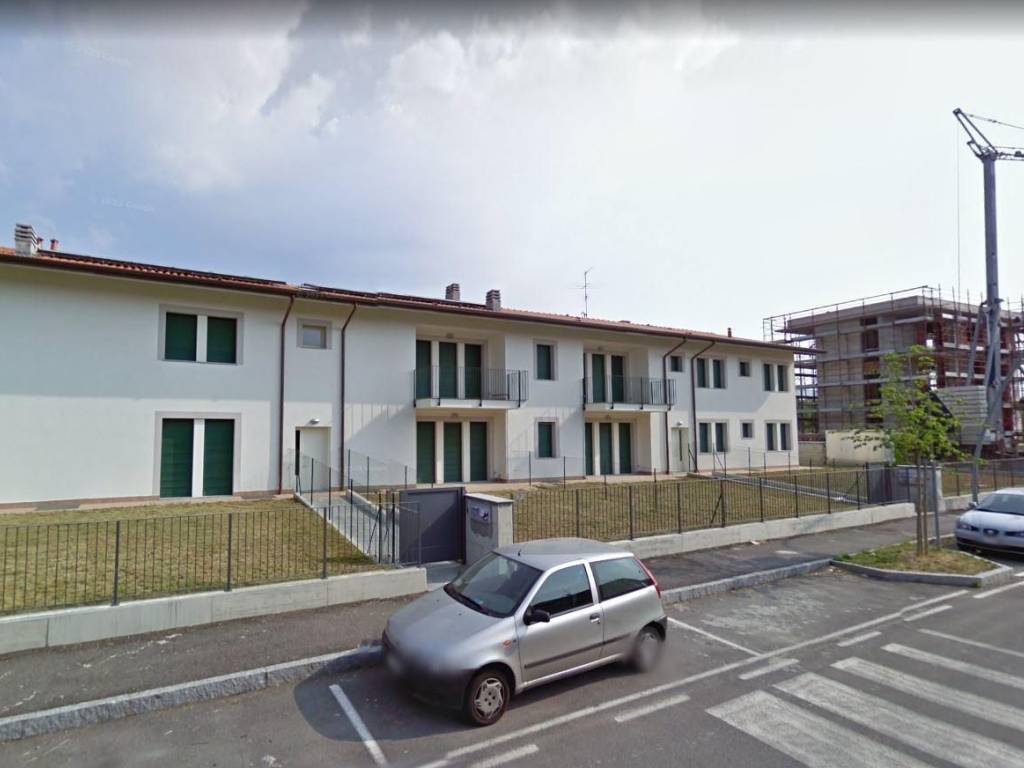 appartamento in vendita a Calusco d'Adda