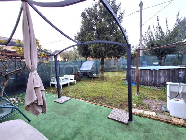 appartamento in vendita a Calusco d'Adda
