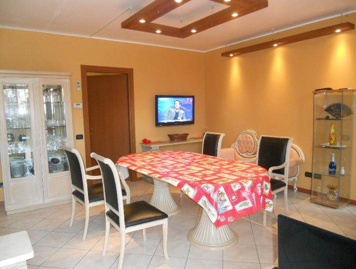 appartamento in vendita a Calusco d'Adda