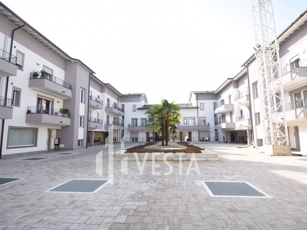 appartamento in vendita a Calusco d'Adda