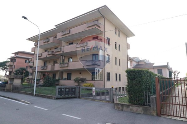 appartamento in vendita a Calusco d'Adda