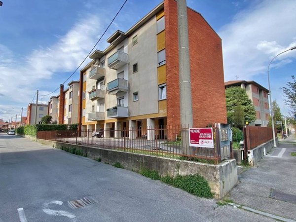 appartamento in vendita a Calusco d'Adda