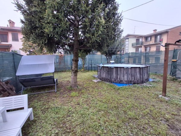 appartamento in vendita a Calusco d'Adda