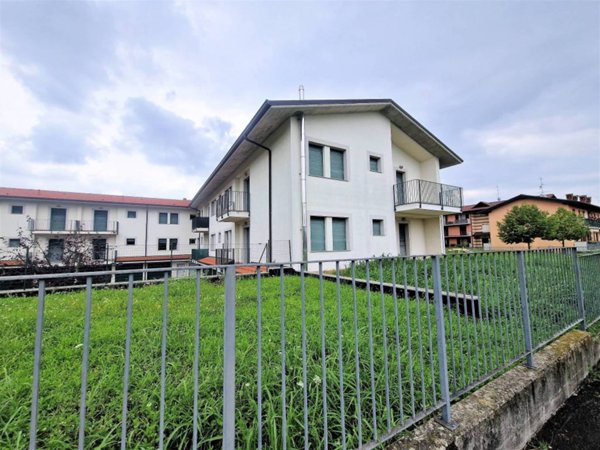 appartamento in vendita a Calusco d'Adda