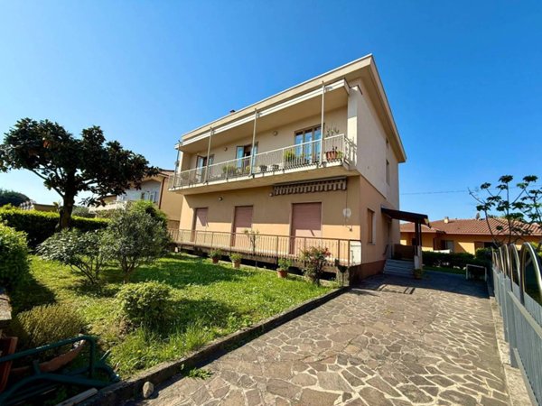 appartamento in vendita a Calusco d'Adda