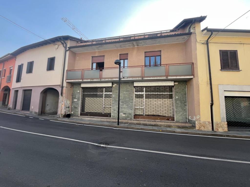 casa indipendente in vendita a Calusco d'Adda