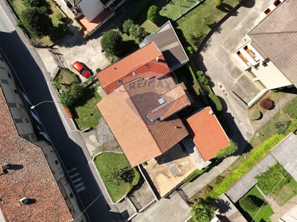 casa indipendente in vendita a Calusco d'Adda